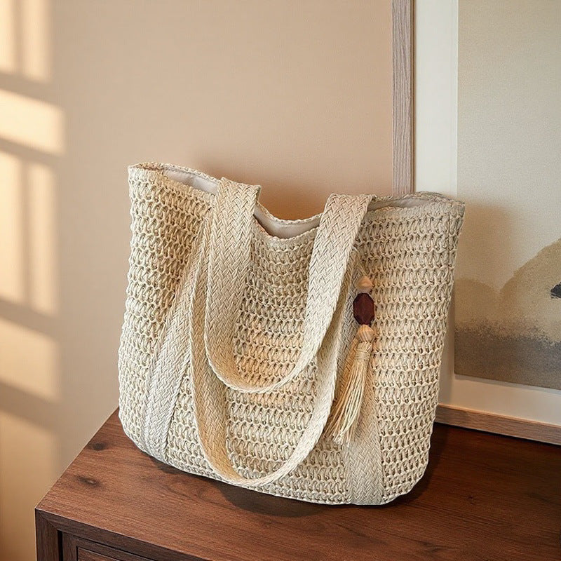 Large capacity commuting straw woven bag hand-held woven vacation style beach shoulder bag