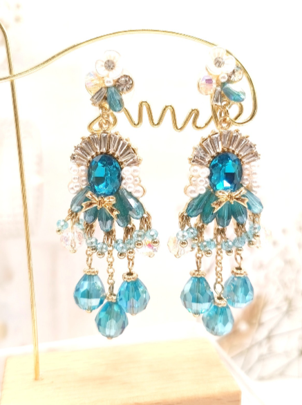 Ocean Blue Cubic Zirconia Crystal Tassel Drop Earrings Silver Pin Floral Pearl