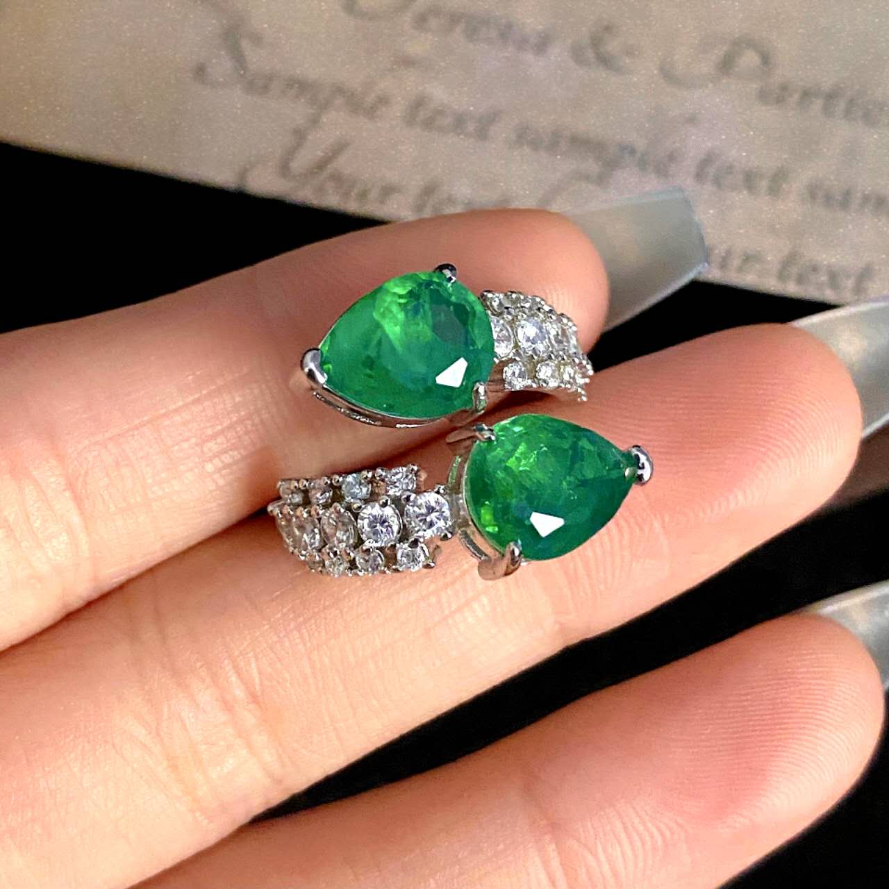 Pear Cut Emerald Green Zircon Bypass Ring, Adjustable Open Band Hypoallergenic Cocktail Statement Ring for Women