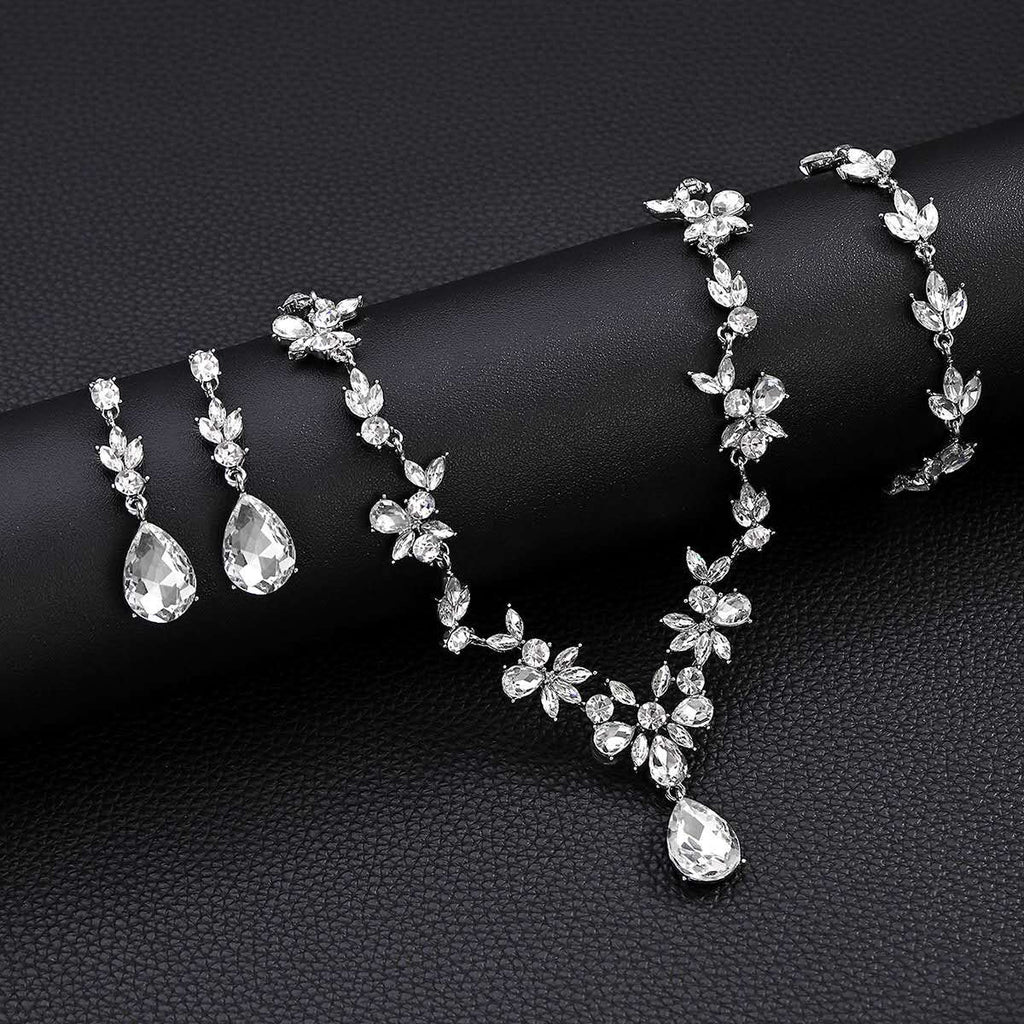 Crystal Floral Jewelry Set: Necklace, Earrings & Bracelet