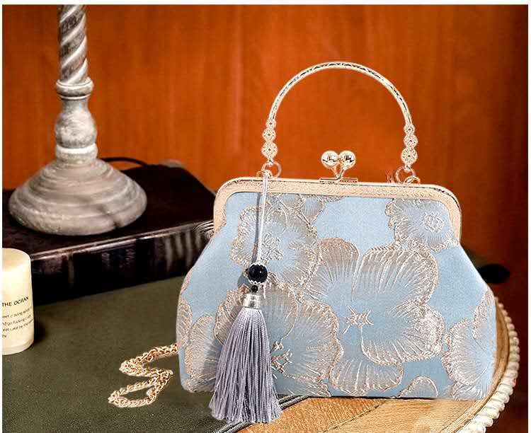 Vintage Embroidery Floral Clutch Purse with Tassel, Removable Chain Strap Formal Wedding Evening Handbag