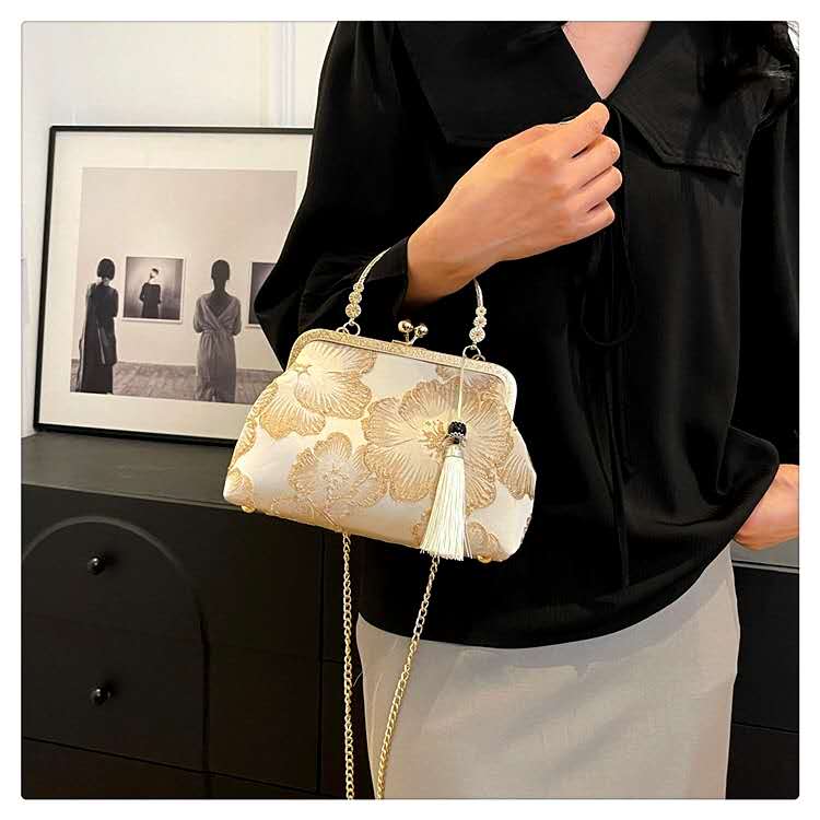 Vintage Gold Floral Embroidery Kiss Lock Clutch, Tassel Decor Removable Chain Evening Handbag for Wedding Party