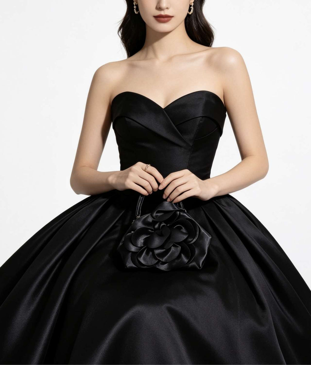3D Camellia Satin Wrist Clutch, Black & White Floral Evening Handbag for Wedding Bridal Dress