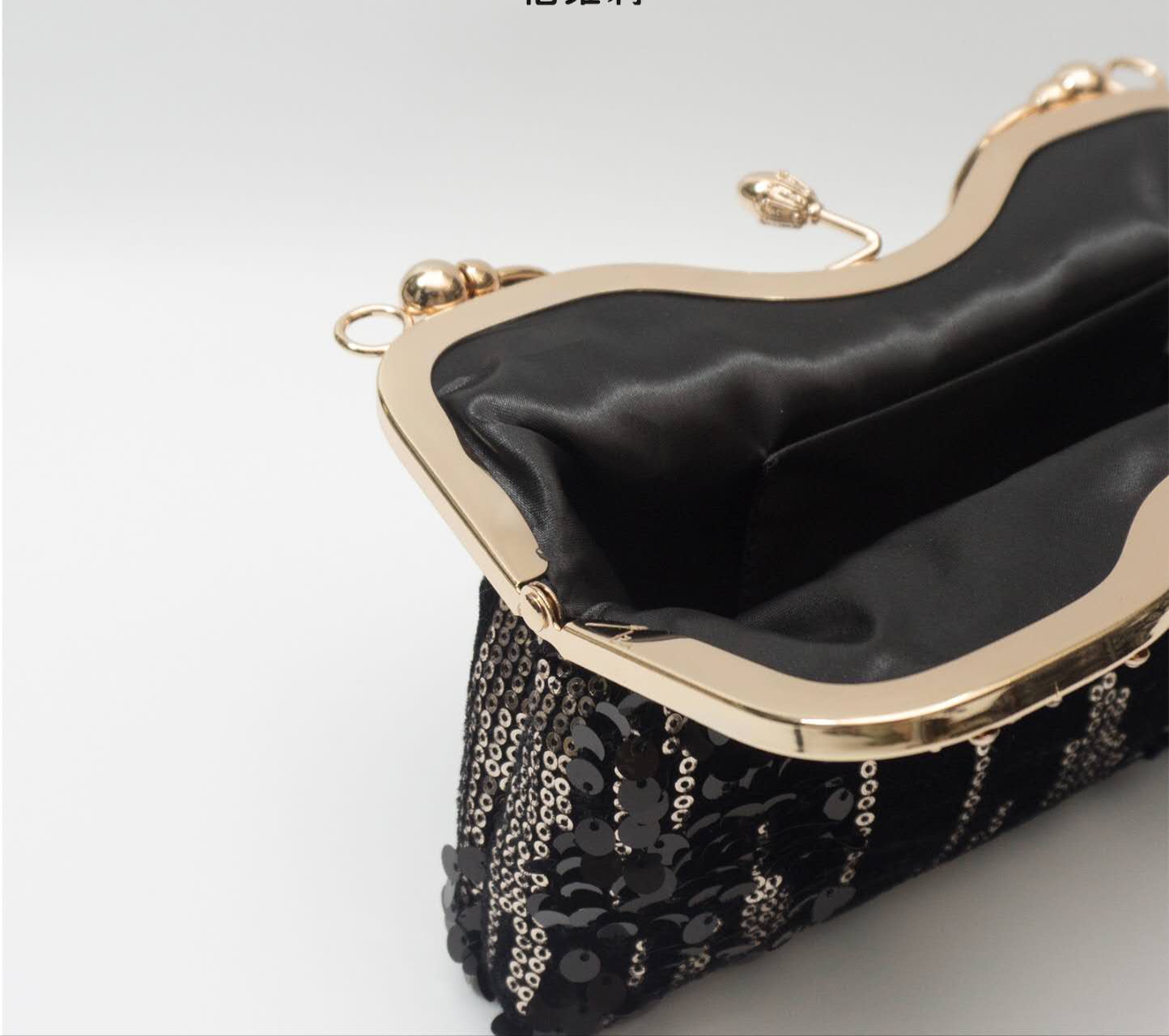 Black Gold Gradient Sequin Kiss Lock Clutch, Rhinestone Handle Evening Crossbody Wedding Purse