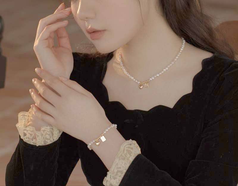 Natural Freshwater Pearl Choker Necklace, Heart & Good Luck Gold Tag Adjustable Hypoallergenic Women Jewelry Gift