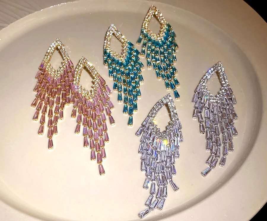 Luxury Teardrop Zircon Tassel Dangle Earrings Hypoallergenic Crystal Fringe Drop