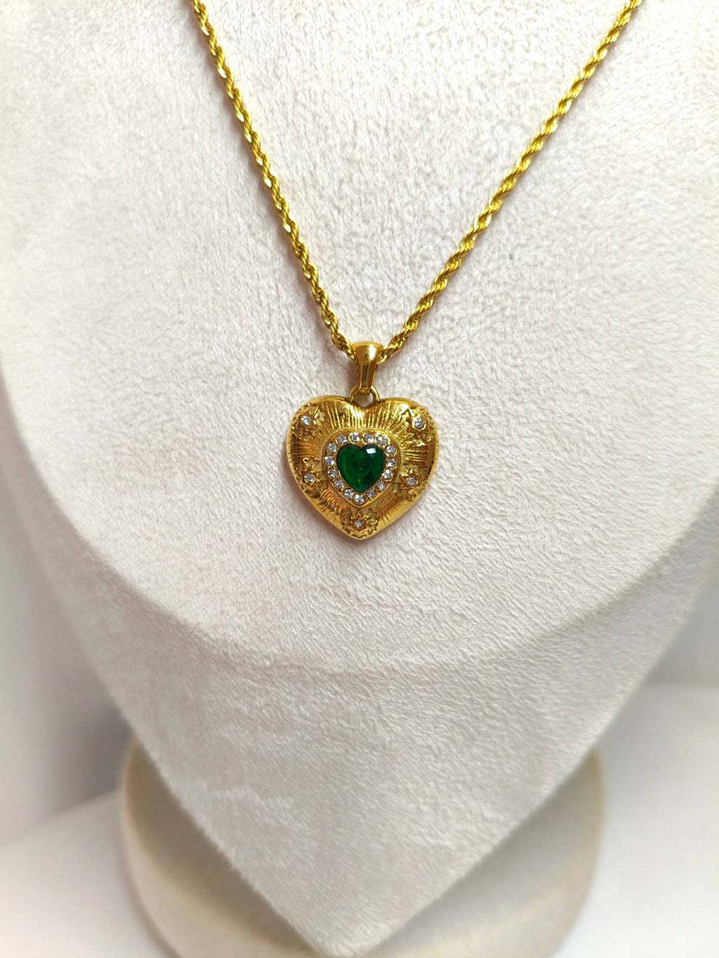 Vintage Heart Pendant Necklace Simulated Emerald CZ Halo Stainless Steel Twist Rope Chain
