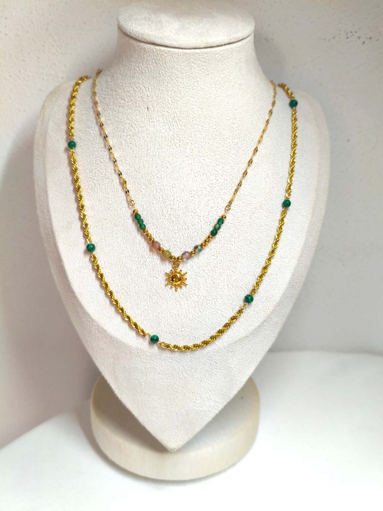 2Pcs Layered Stackable Necklace Set Natural Malachite Green Stone Sun Pendant 18K Gold Plated Stainless Steel Twisted Rope Chain