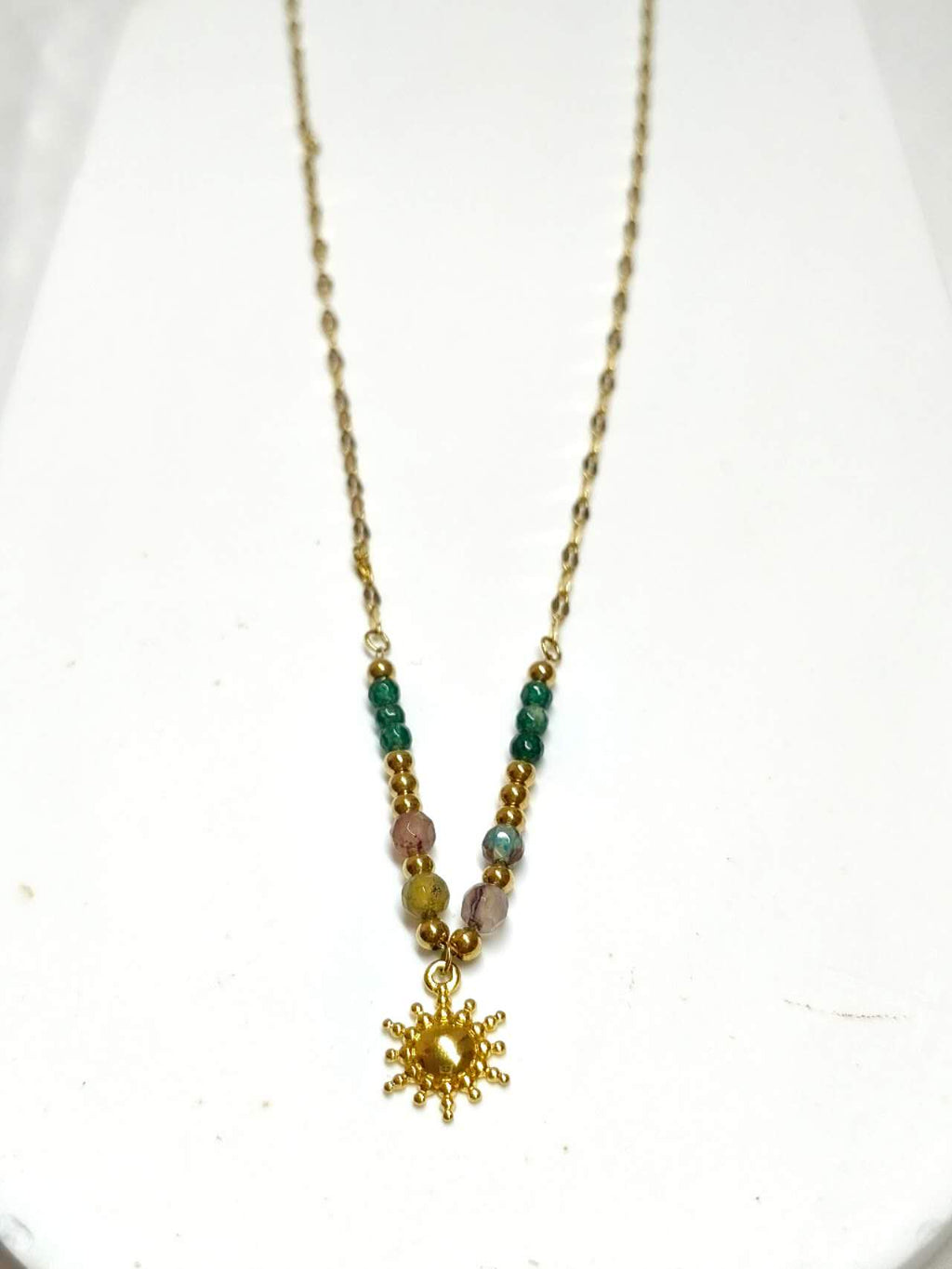 2Pcs Layered Stackable Necklace Set Natural Malachite Green Stone Sun Pendant 18K Gold Plated Stainless Steel Twisted Rope Chain