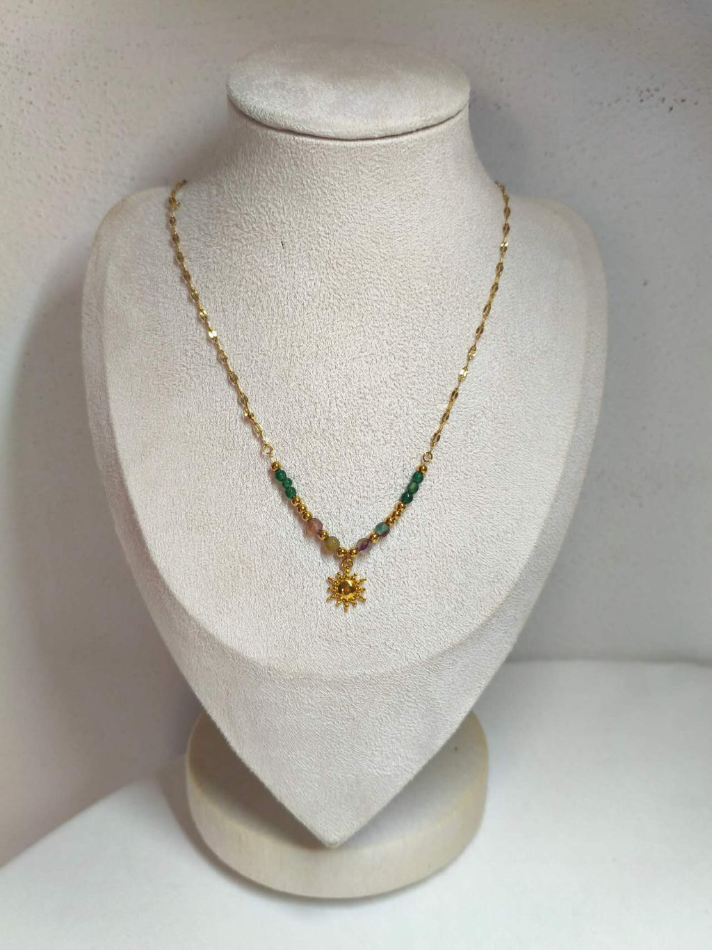 2Pcs Layered Stackable Necklace Set Natural Malachite Green Stone Sun Pendant 18K Gold Plated Stainless Steel Twisted Rope Chain