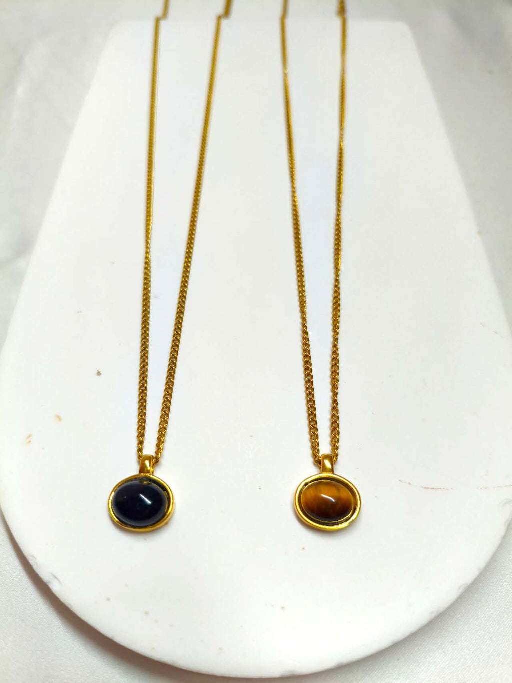 18K Gold Plated Stainless Steel Natural Tiger Eye Cabochon Pendant Necklace Dainty Curb Chain