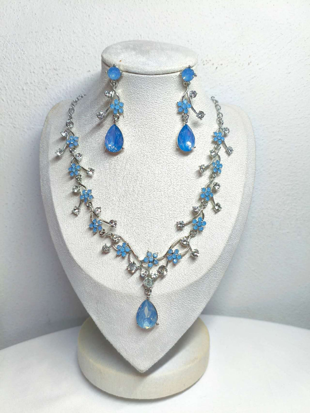 2Pcs Blue Floral Teardrop CZ Jewelry Set Necklace Earrings Silver Plated Bridal