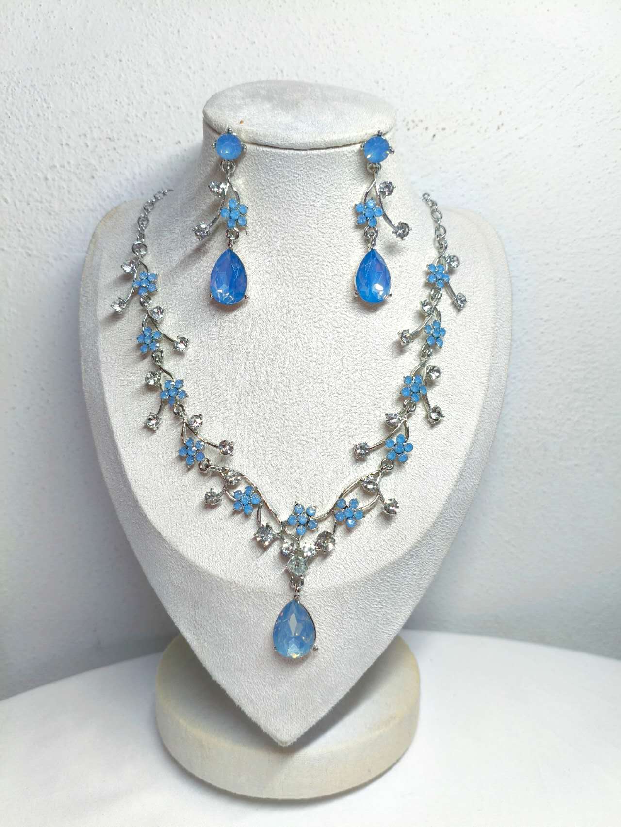 2Pcs Blue Floral Teardrop CZ Jewelry Set Necklace Earrings Silver Plated Bridal