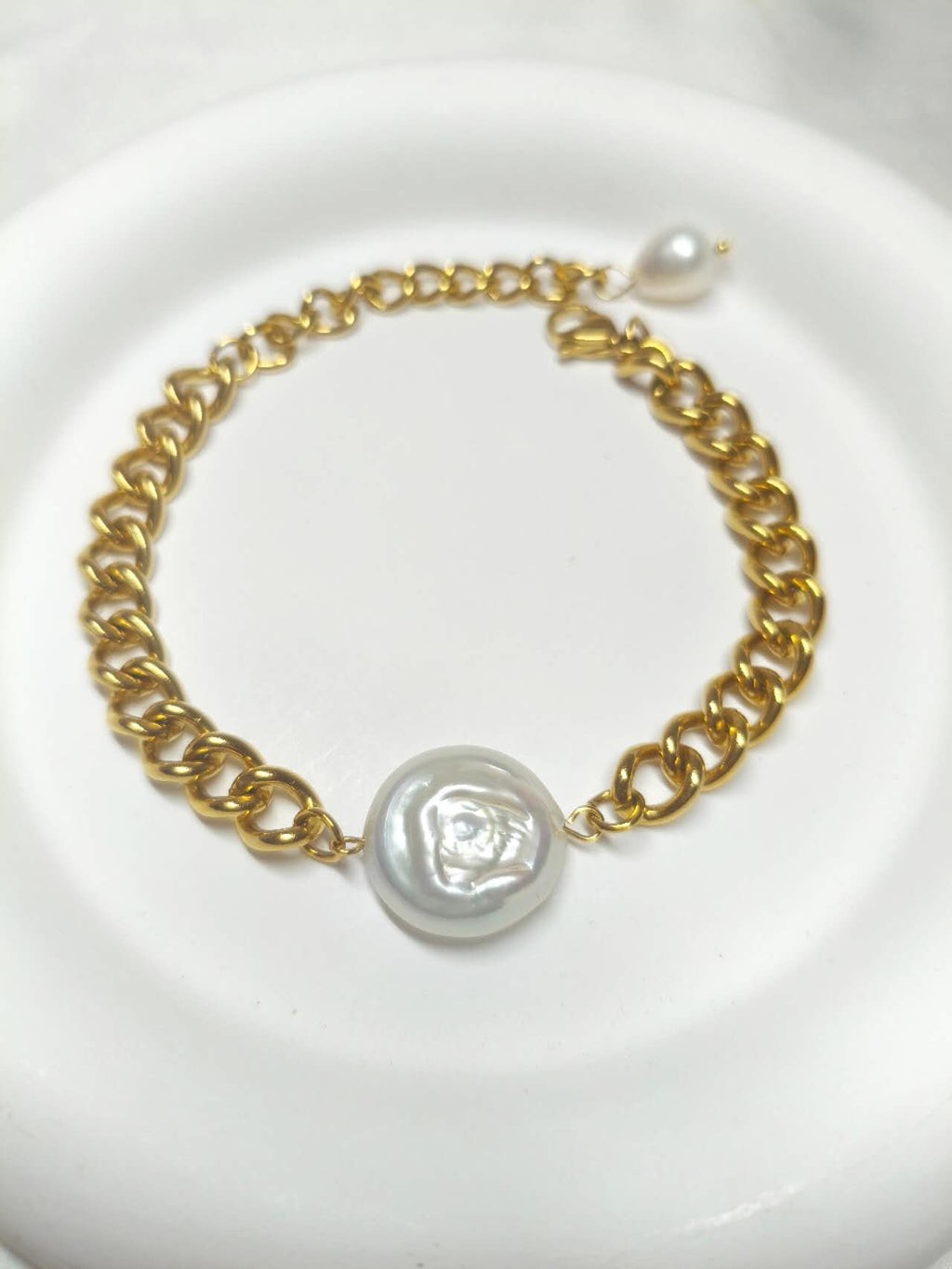 2Pcs Stainless Steel Baroque Pearl Jewelry Set, Gold Plated Bracelet & Stud Earrings