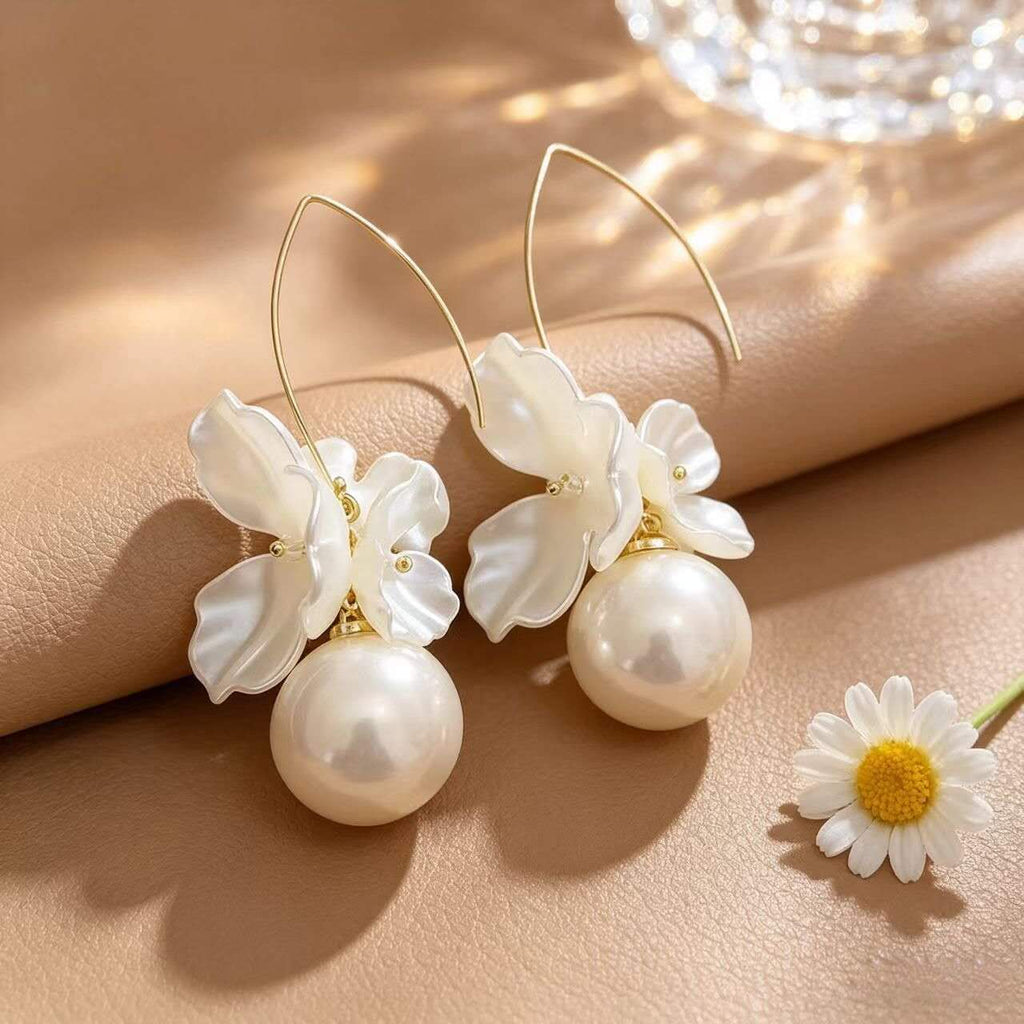 8cm French White Flower Pearl Drop Earrings, 2cm Large Round Pearl Gold Wire Hook Dangle Earrings Hypoallergenic Bridal Wedding Bohemian Jewelry