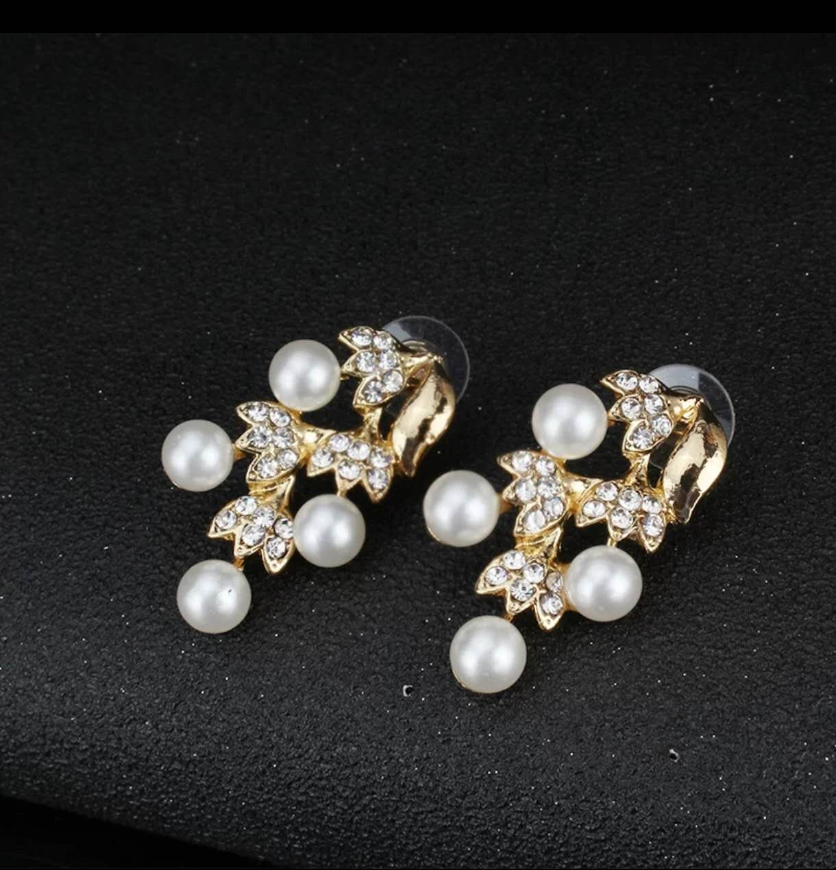 Fashion set of pearls French style 2 PCS
