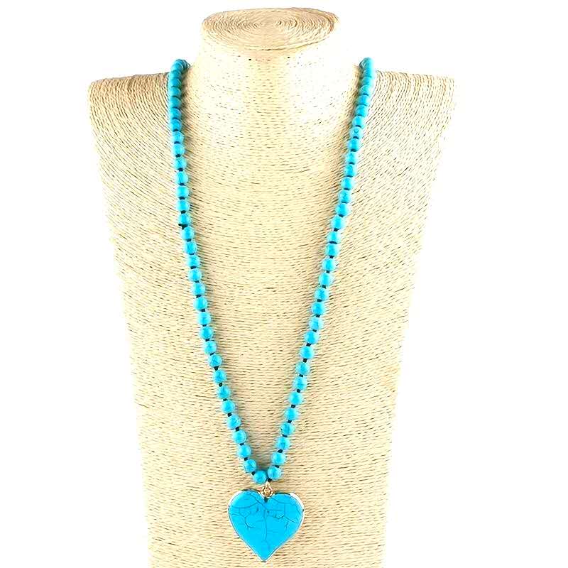 Necklace of natural turquiose stone heart shaped long 88 cm and beads of 10 mm
