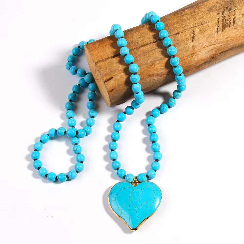 Necklace of natural turquiose stone heart shaped long 88 cm and beads of 10 mm