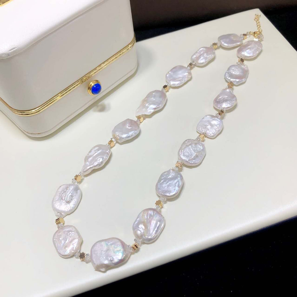 Necklace of natural baroque pearls