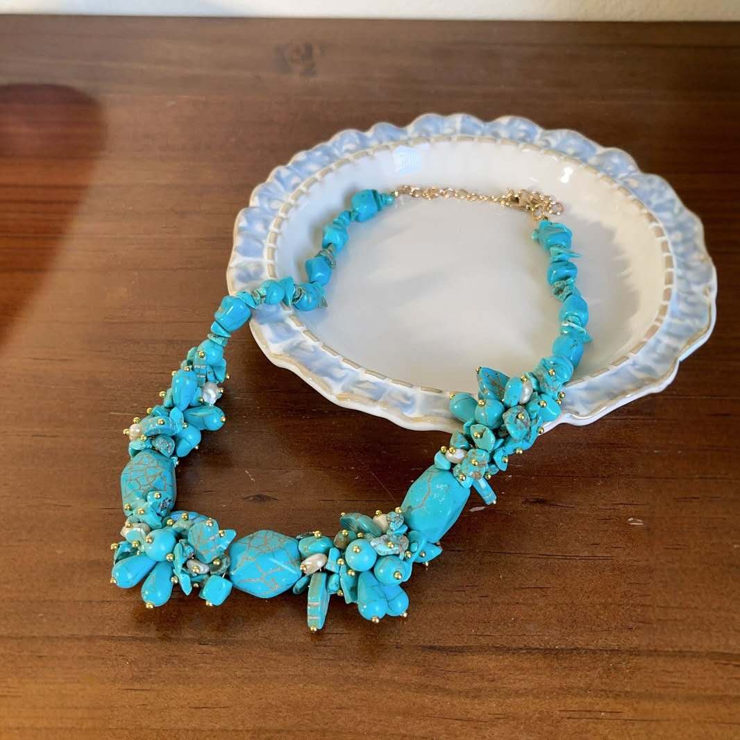 Boho natural Turquoise and Natural Pearl jewellery set 2 PCS