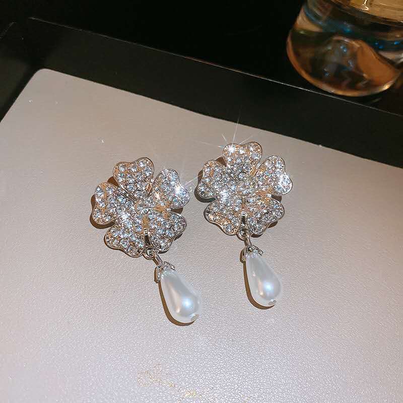 Vintage SET of Multi-Pearl and Floral Rhinestone Teardrop 2PCS