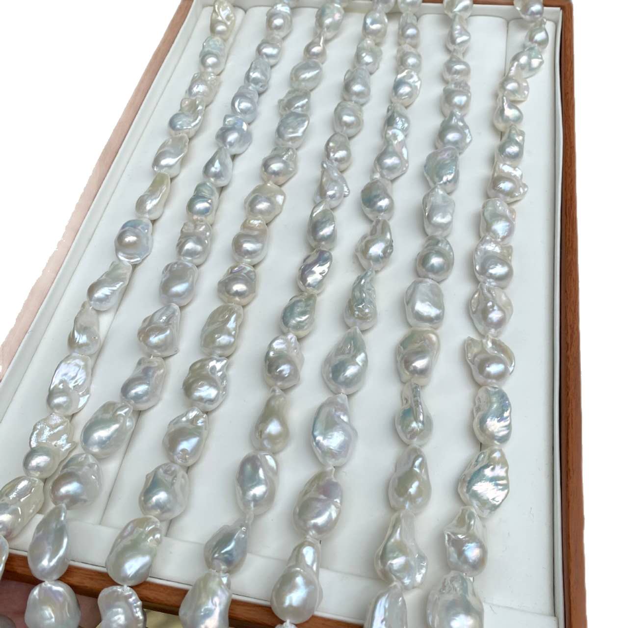 16-17mm Large Natural Baroque Pearl Necklace, High Luster Irregular Freshwater Baroque Pearl Choker, Handmade Beaded Luxury Vintage Pearl Necklace for Women Gift