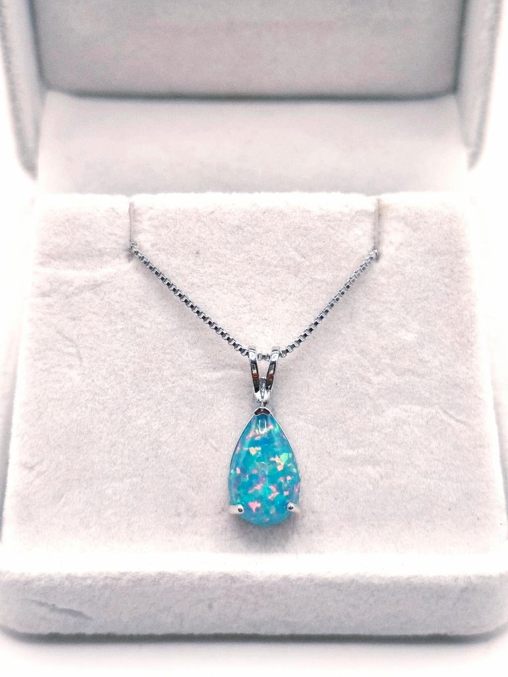 18K white gold plated teardrop-shaped opal necklace