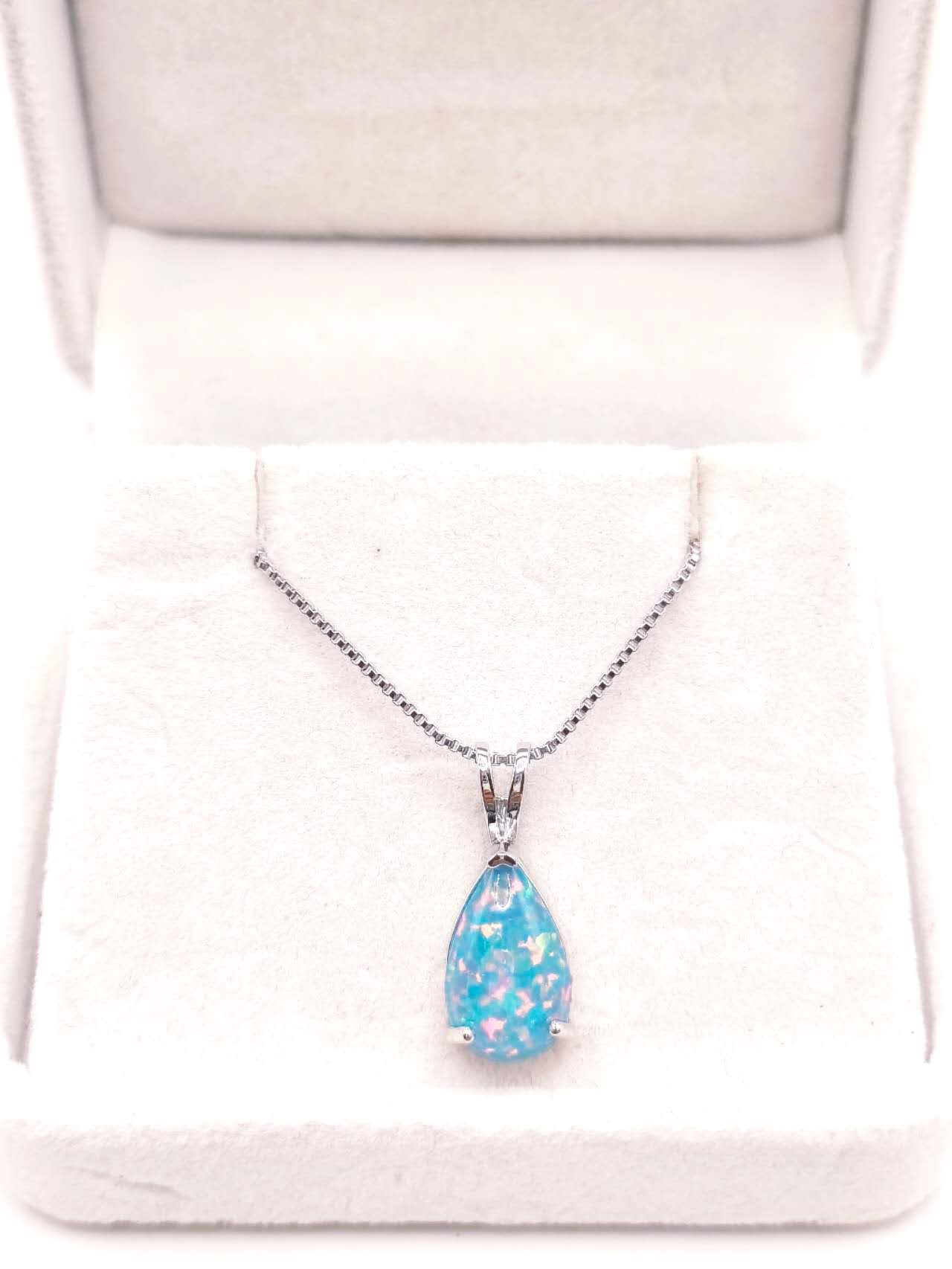 18K white gold plated teardrop-shaped opal necklace