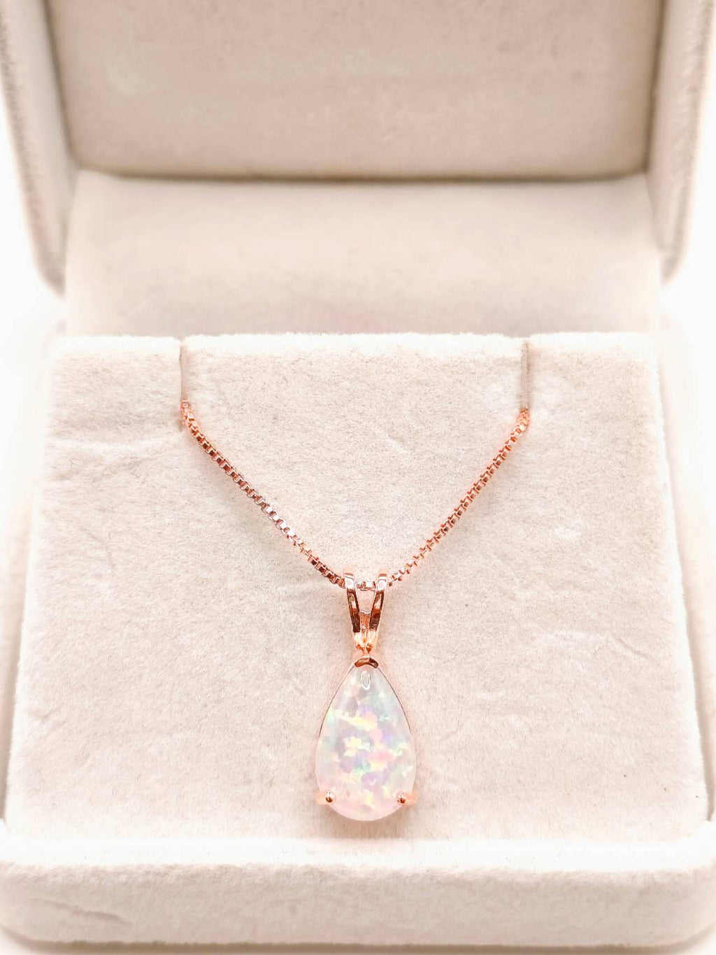 18K white gold plated teardrop-shaped opal necklace