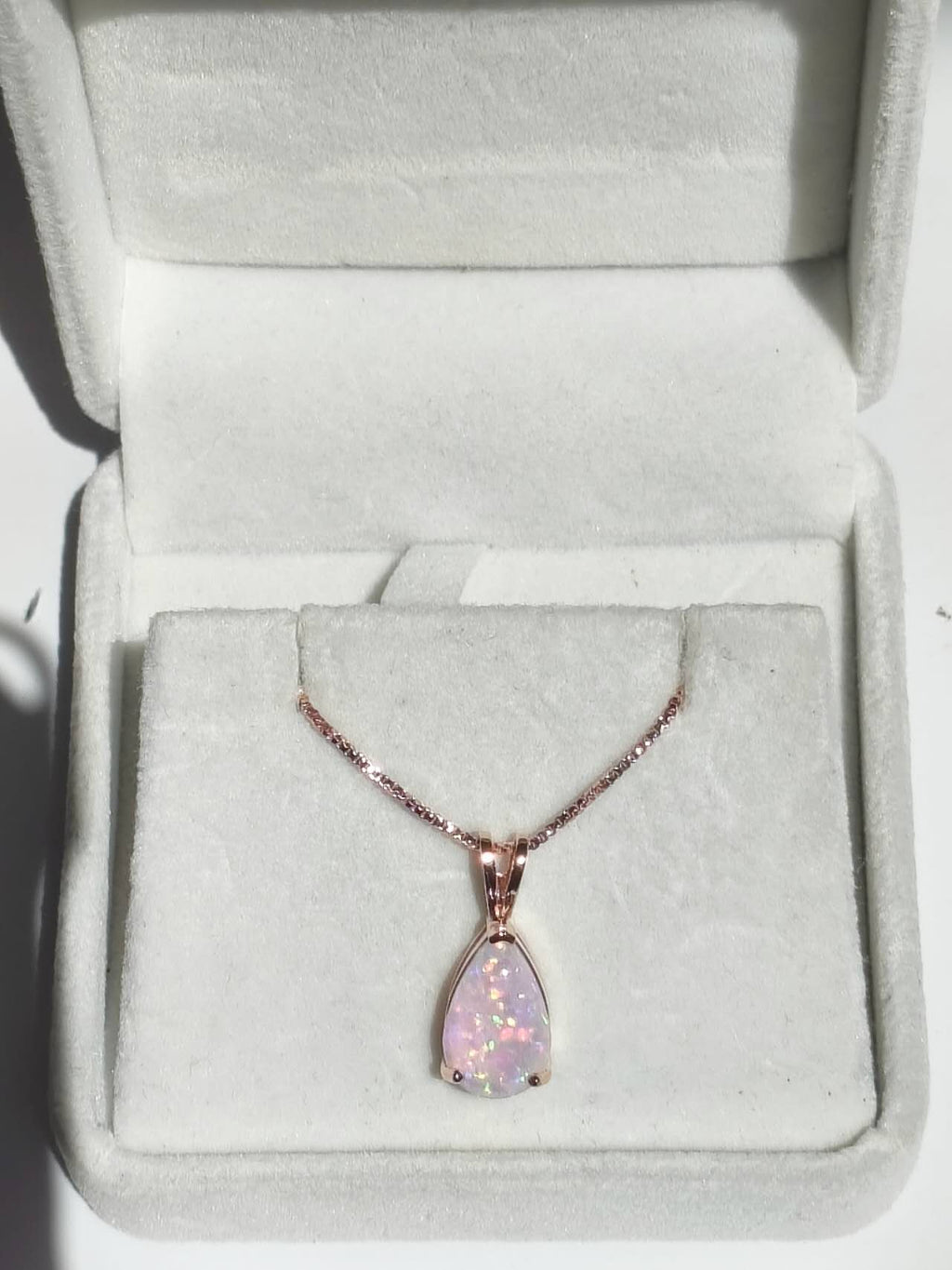 18K white gold plated teardrop-shaped opal necklace