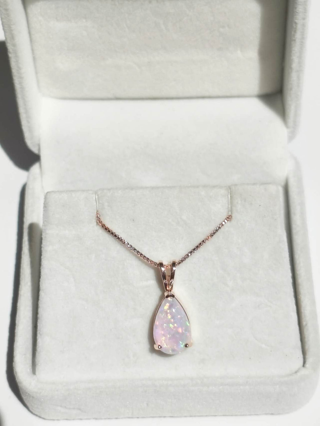 18K white gold plated teardrop-shaped opal necklace