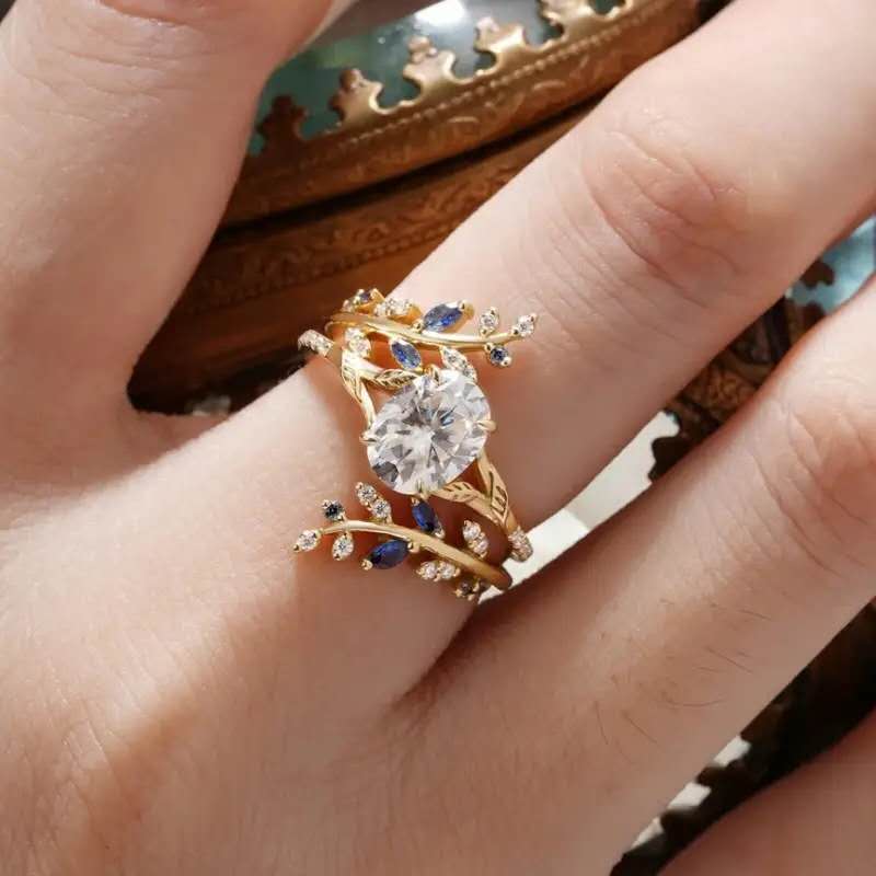 Floral cubic zirconia and rhinestone ring