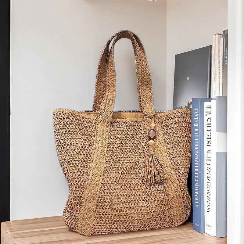 Large capacity commuting straw woven bag hand-held woven vacation style beach shoulder bag