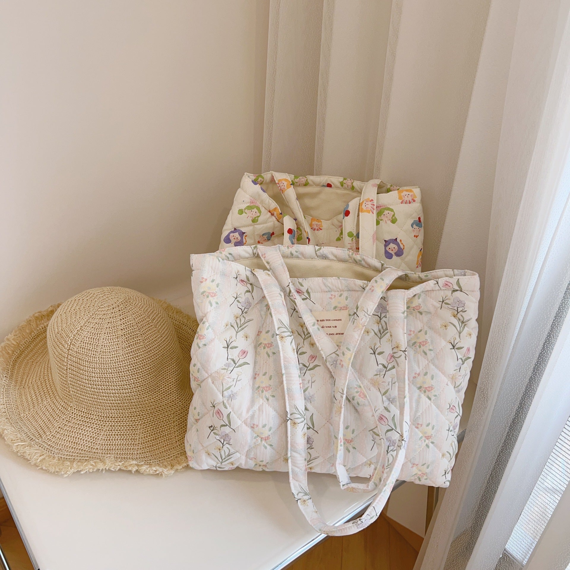 Floral Quilted Cotton Single Shoulder Large Bag with Large Capacity Mommy Bag and Book Bag