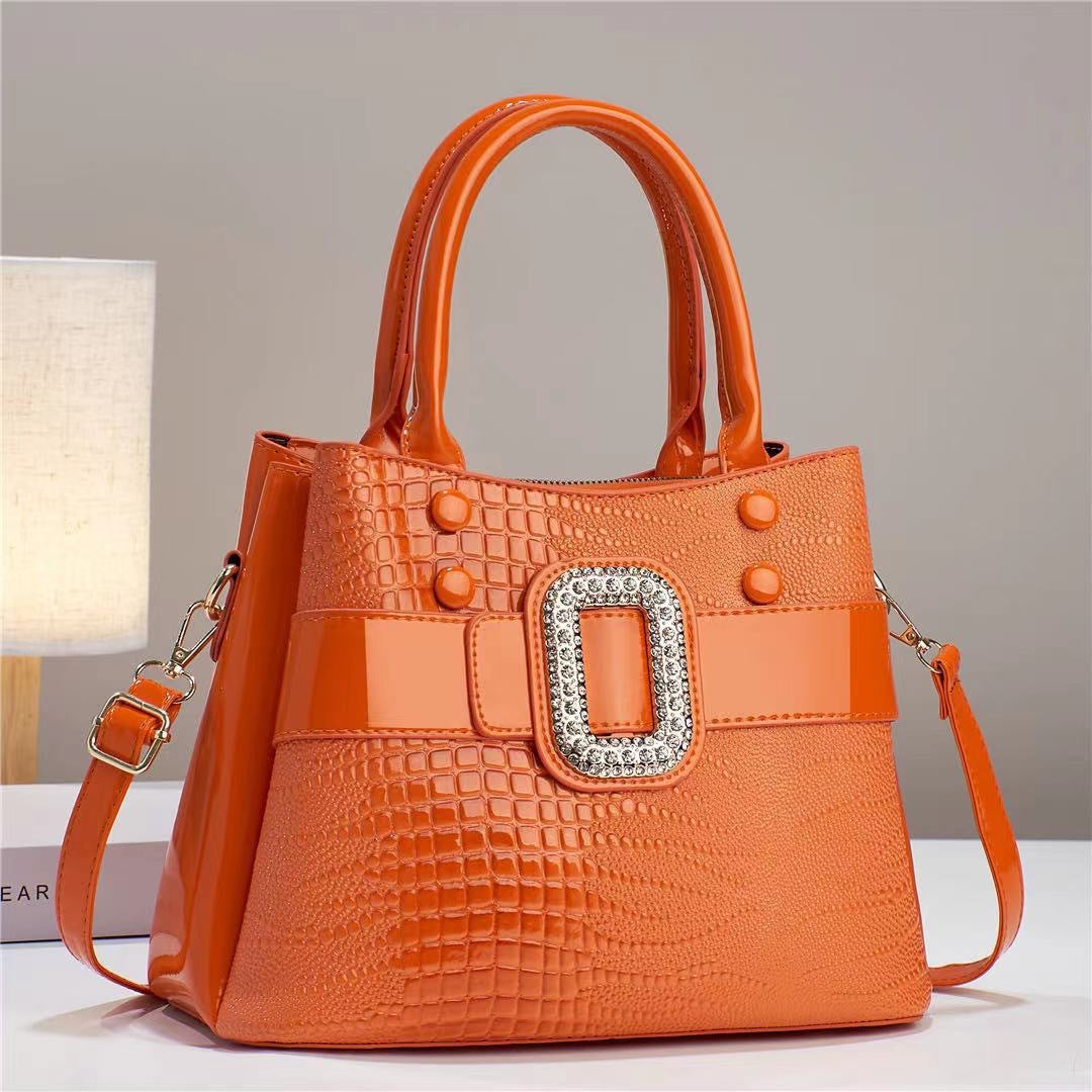 Lizard patterned single shoulder diagonal cross bag