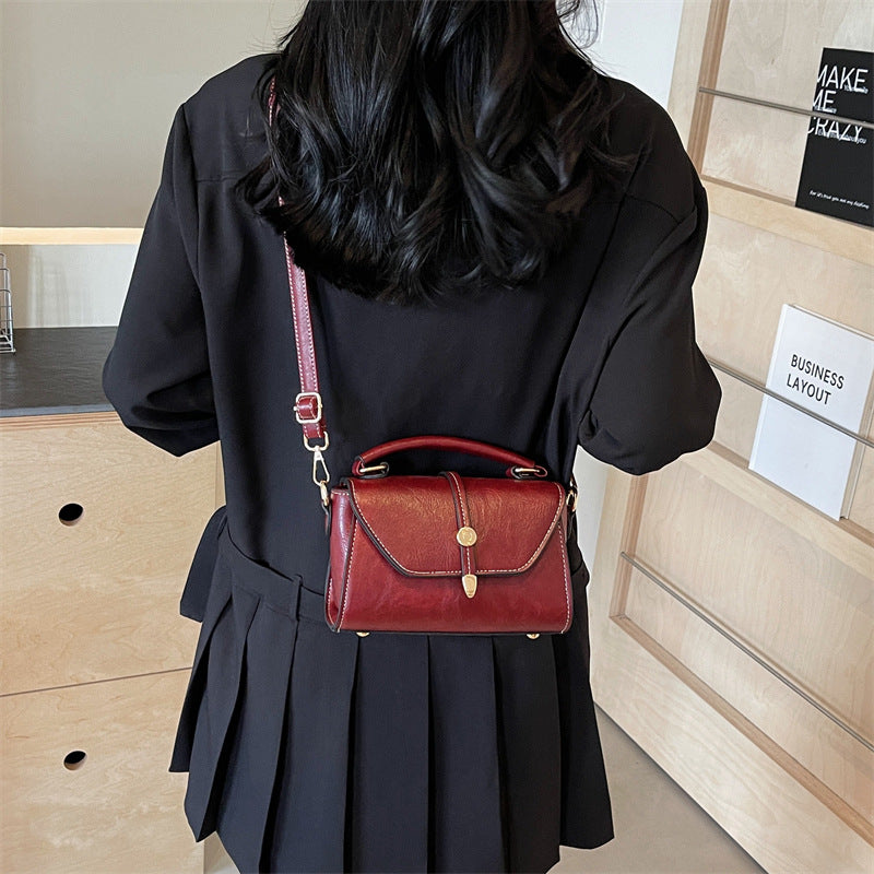 Crossbody small square bag