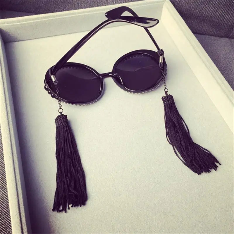 round sunglasses women tassel pearl rhinestones decoration sun glasses large frame round glasses female sunglasses
