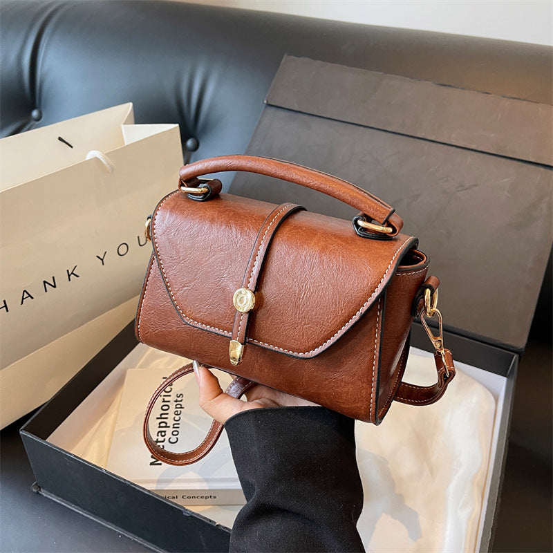 Crossbody small square bag