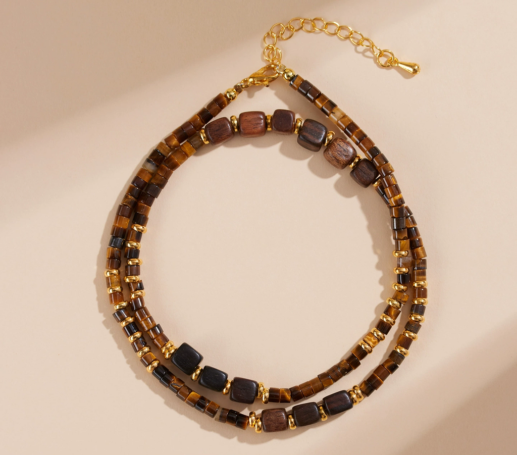 Handmade Natural Tiger Eye & Agarwood Choker Necklace for Men Women, Vintage Wooden Bead Collarbone Necklace with Adjustable Extension Chain, Retro Boho Healing Crystal Beaded Necklace Jewelry Gift