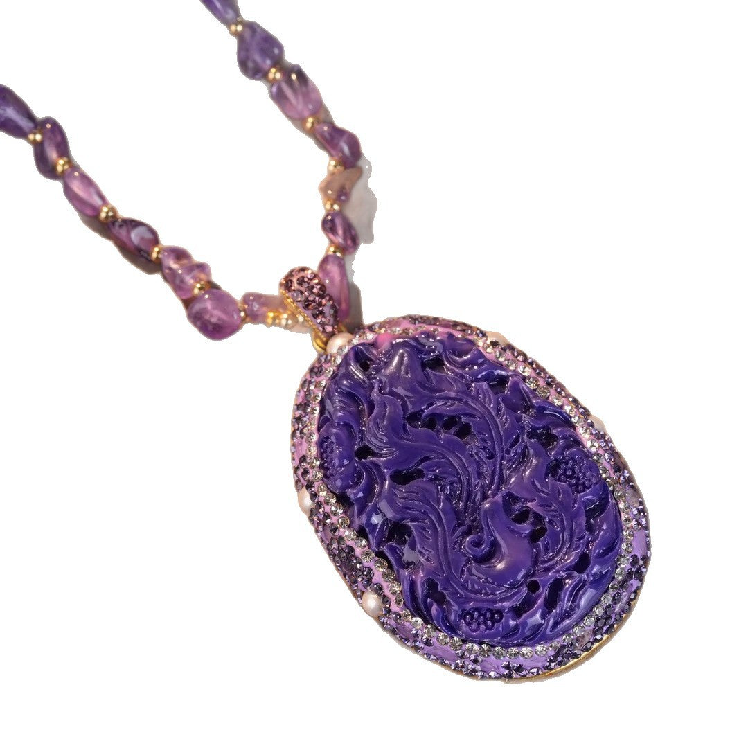 Vintage Hollow Carved Phoenix Floral Oval Pendant Necklace Natural Irregular Amethyst Chip Beaded Chain Purple Rhinestone & Pearl Border Gold Plated Women Chinese Style Sweater Necklace
