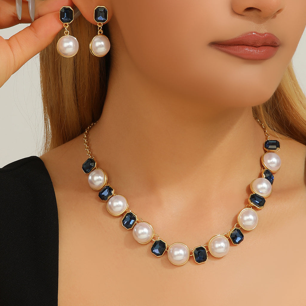 Conjunto de joyas de collar y pendientes de perlas de dos tonos y cristal octogonal vintage