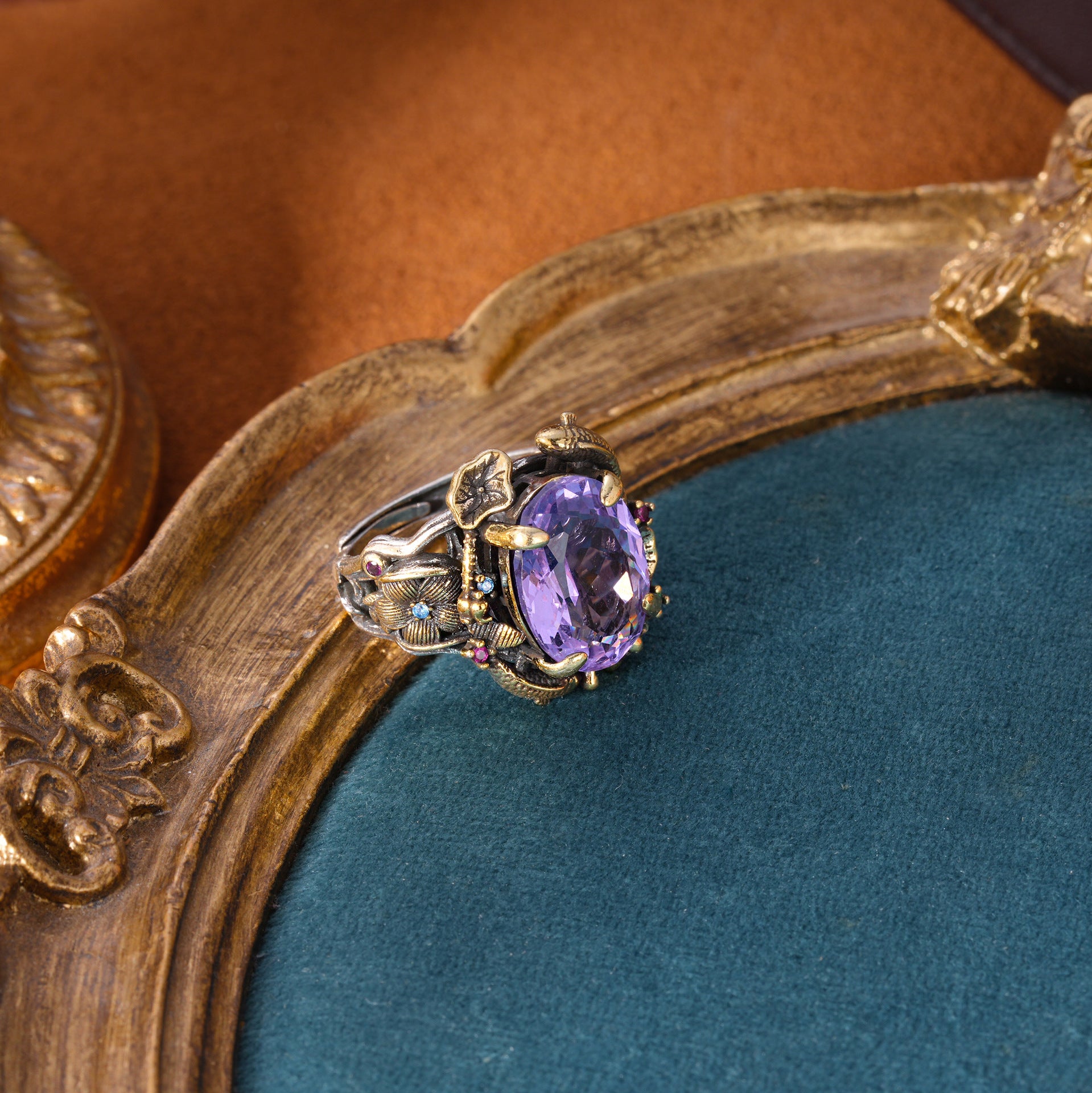 Vintage Oval Simulated Amethyst Open Adjustable Ring Two-Tone Metal Fish Lotus Carved Cocktail Statement Ring Women Retro Jewelry Gift