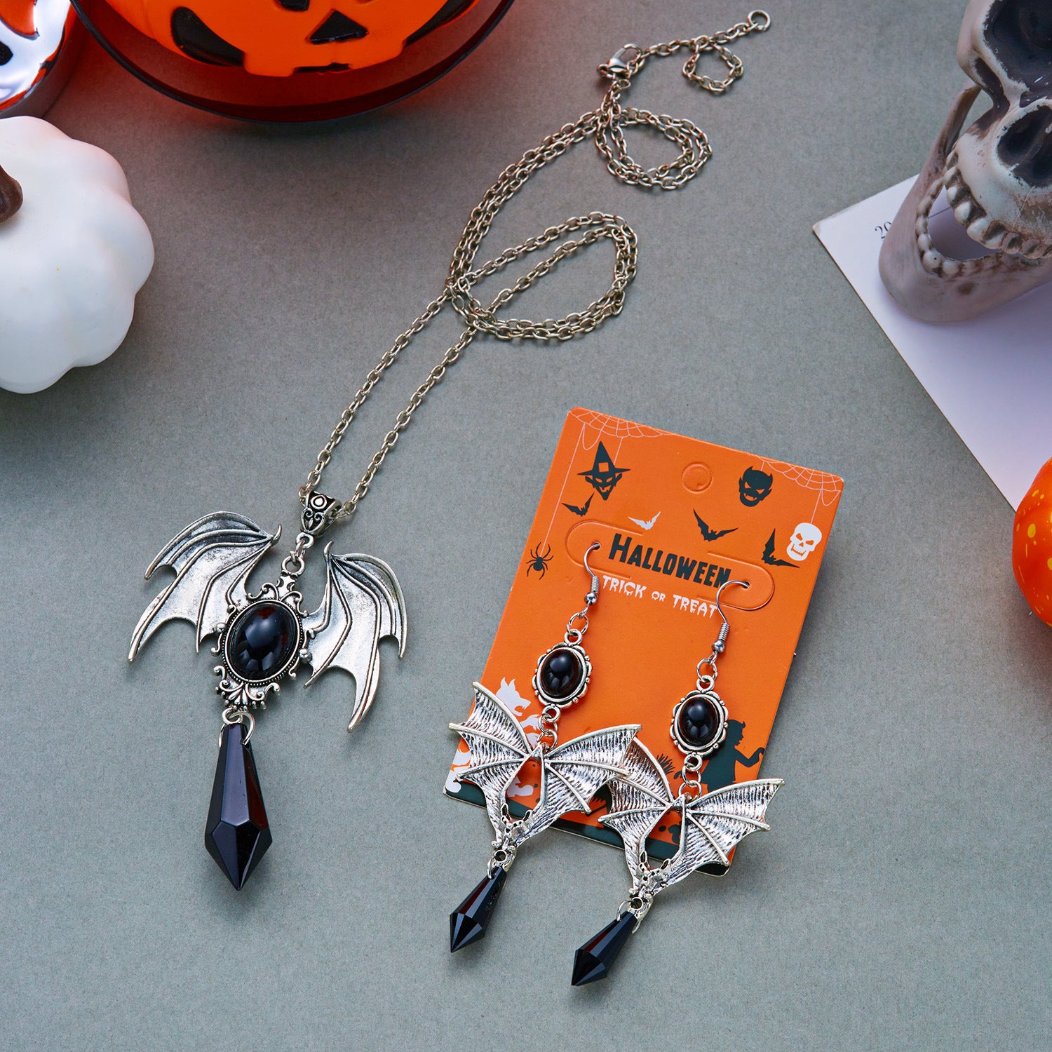 Vintage Gothic Bat Wing Jewelry Set, Halloween Crystal Pendant Necklace & Dangle Earrings Set Dark Punk Demon Wing Matching Jewelry For Women