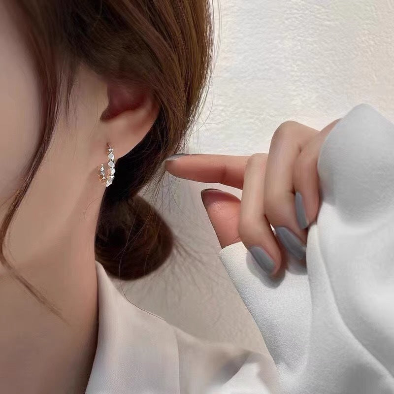 925 Sterling Silver Irregular Broken Cube Hoop Earrings, Dainty Multi-Faceted Rhombus Bead Huggie Ear Buckles Minimalist Korean Daily Earrings for Women