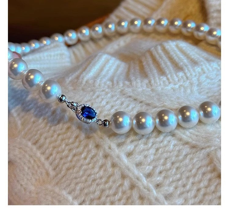 High Luster Natural Australian Mother of Pearl Necklace, 925 Sterling Silver Sapphire Inlaid Clasp, 45CM Single Strand Round Shell Pearl Choker, Elegant Vintage Pearl Jewelry for Wedding Party Daily Outfit Gift for Women