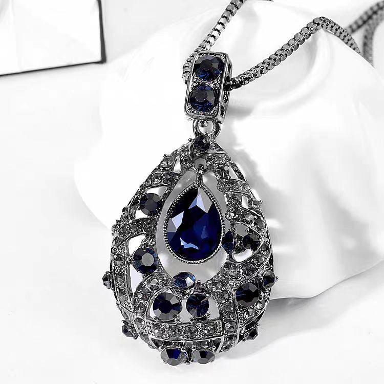 Vintage Hollow Teardrop Sapphire Crystal Pendant Long Sweater Necklace Gunmetal Rhinestone Chain Women Jewelry
