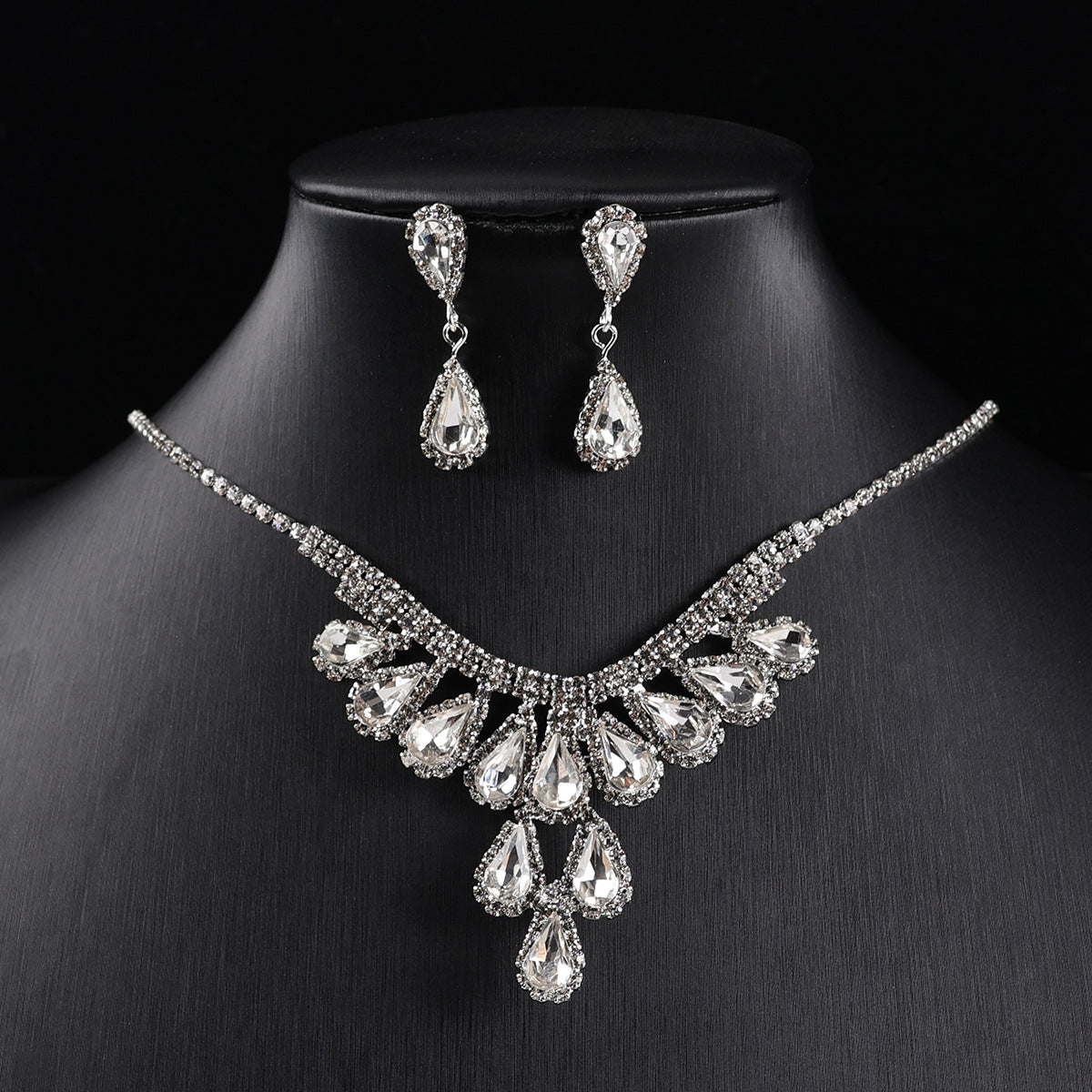 Vintage Teardrop Rhinestone Necklace & Earring Jewelry Set