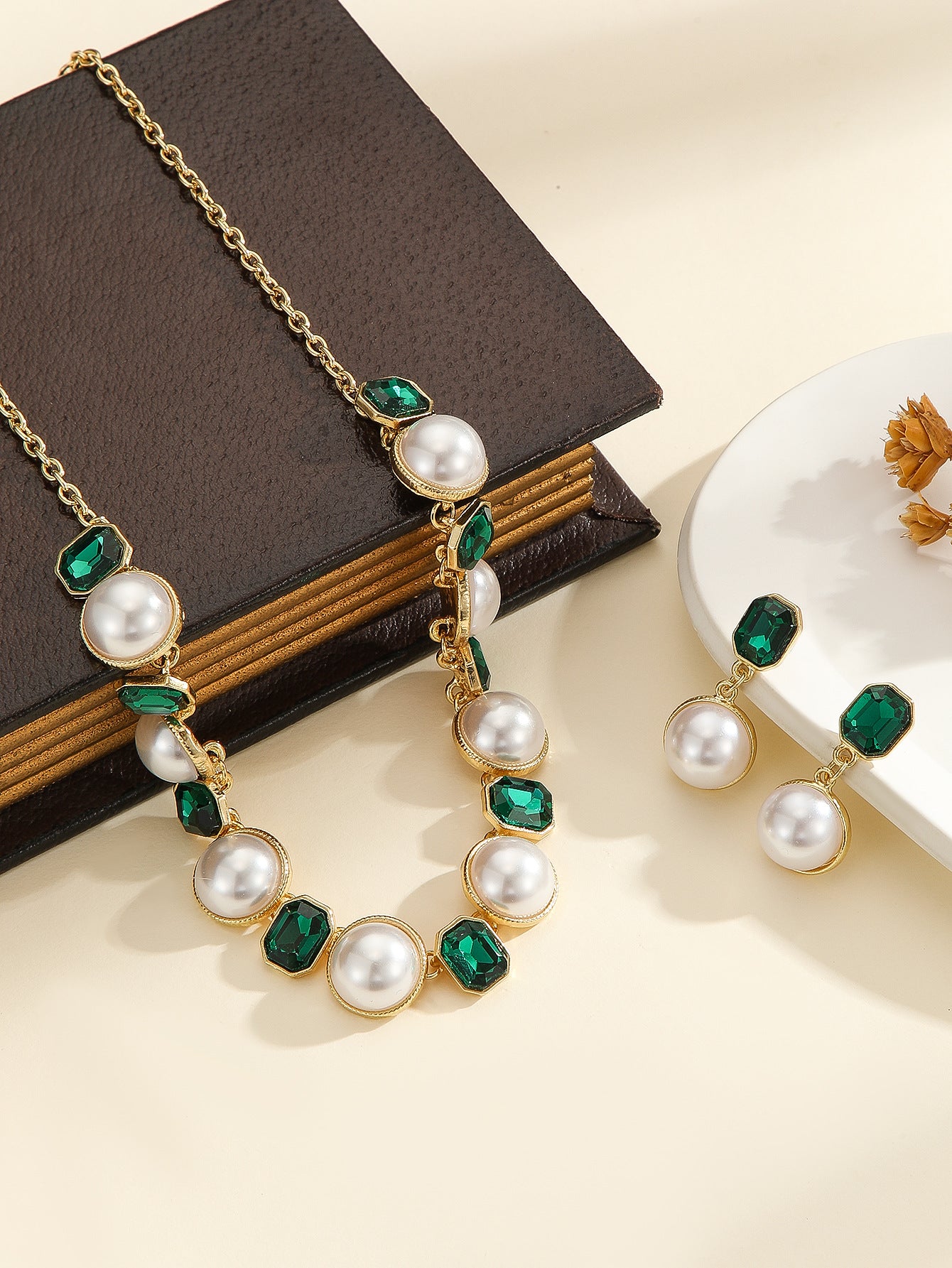 Vintage Two-Tone Pearl & Octagonal Crystal Necklace Earring Jewelry Set