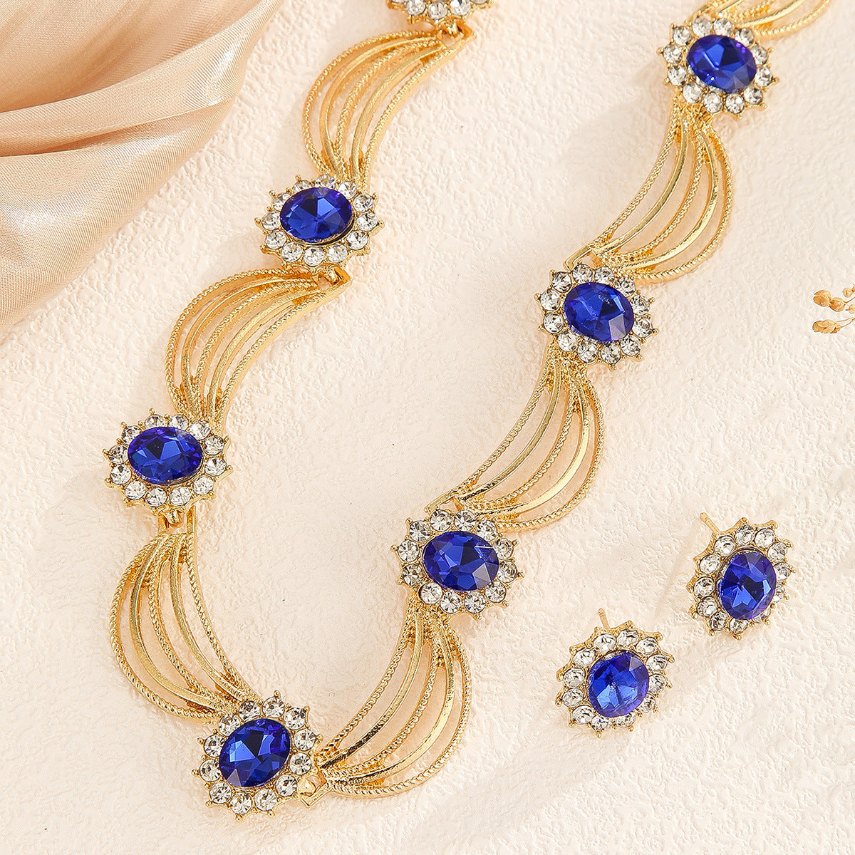 Vintage Wing Shape Multicolor Crystal Necklace & Earring Jewelry Set