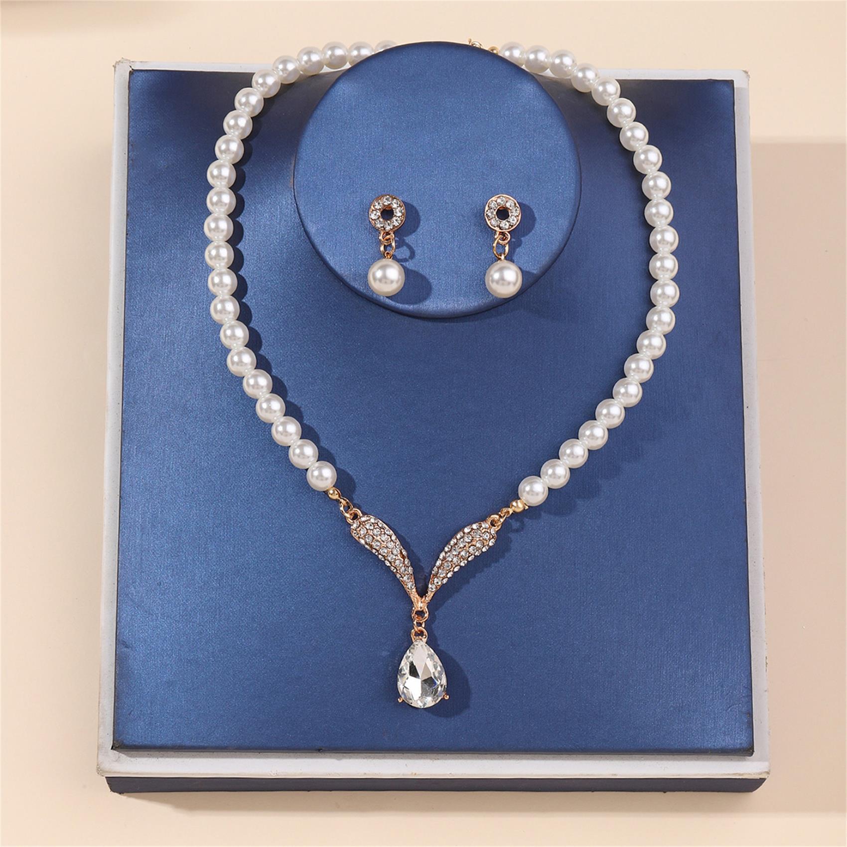 Pearl & Teardrop Crystal Jewelry Set: Necklace & Earrings